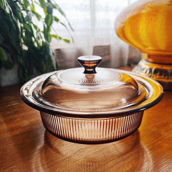 Pyrex Other - Vintage Visions Round Casserole